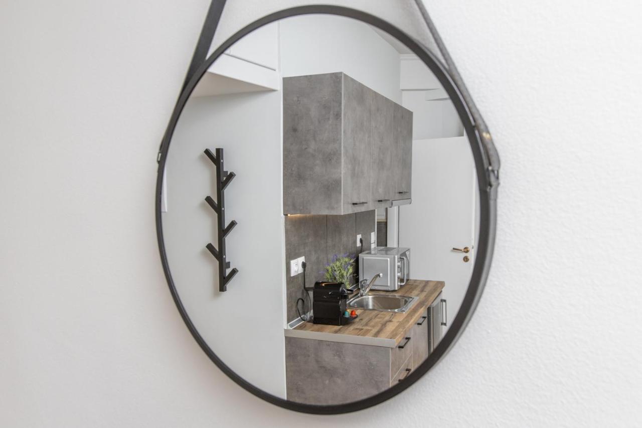 Raise Comfy Studios In The Heart Of Афины Экстерьер фото