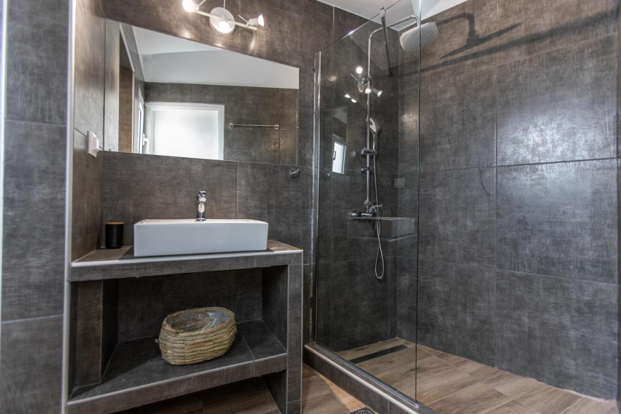 Raise Comfy Studios In The Heart Of Афины Экстерьер фото