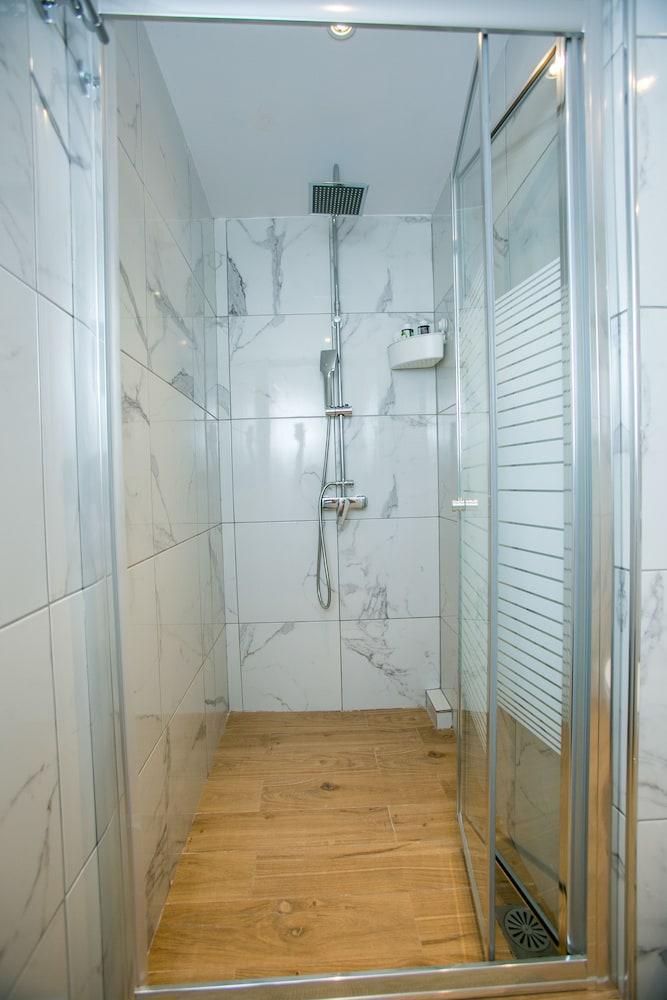 Raise Comfy Studios In The Heart Of Афины Экстерьер фото